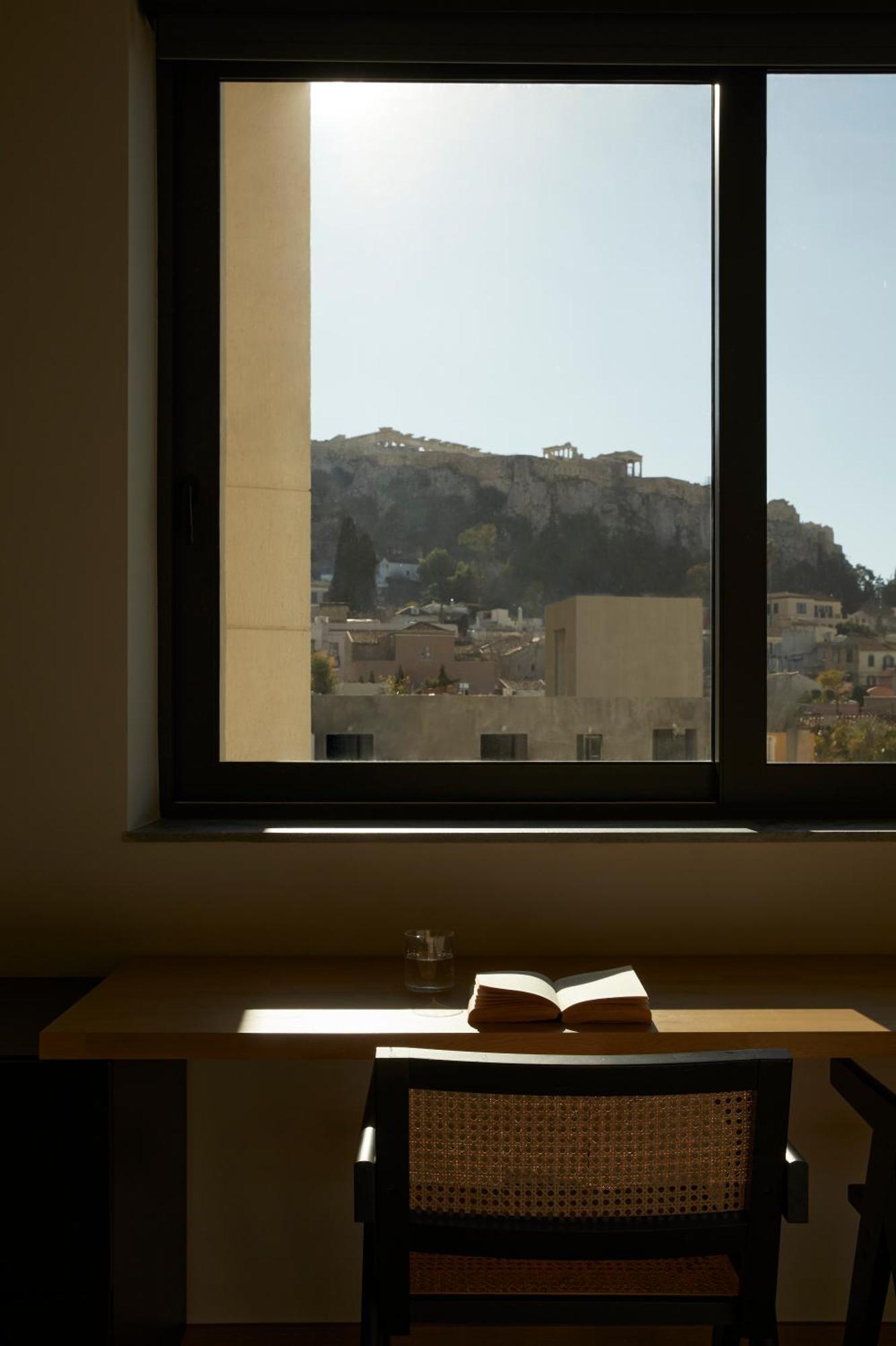 Athens Woo Suites ภายนอก รูปภาพ